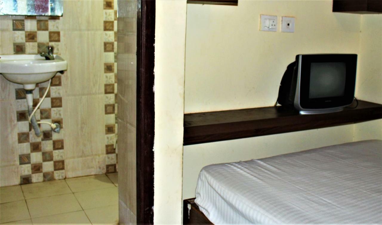Hotel Park Lagoon Puri Exterior foto